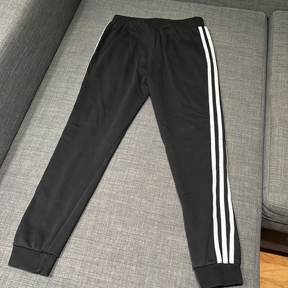 Boys Adidas joggers - Picture 6 of 6